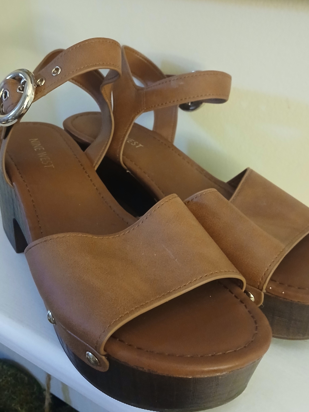 Nine West Brown faux leather platform clog sandals